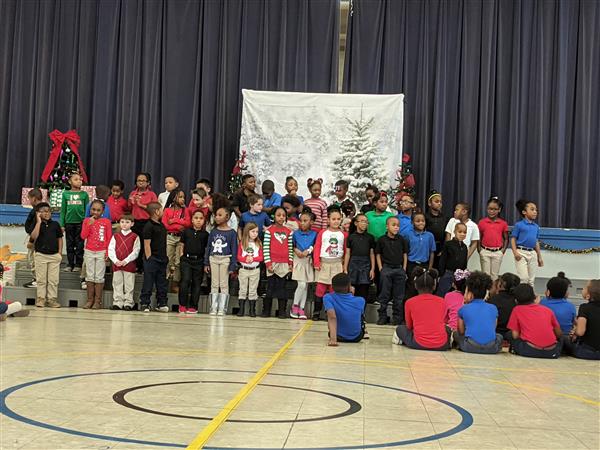  Alexander Students Sing